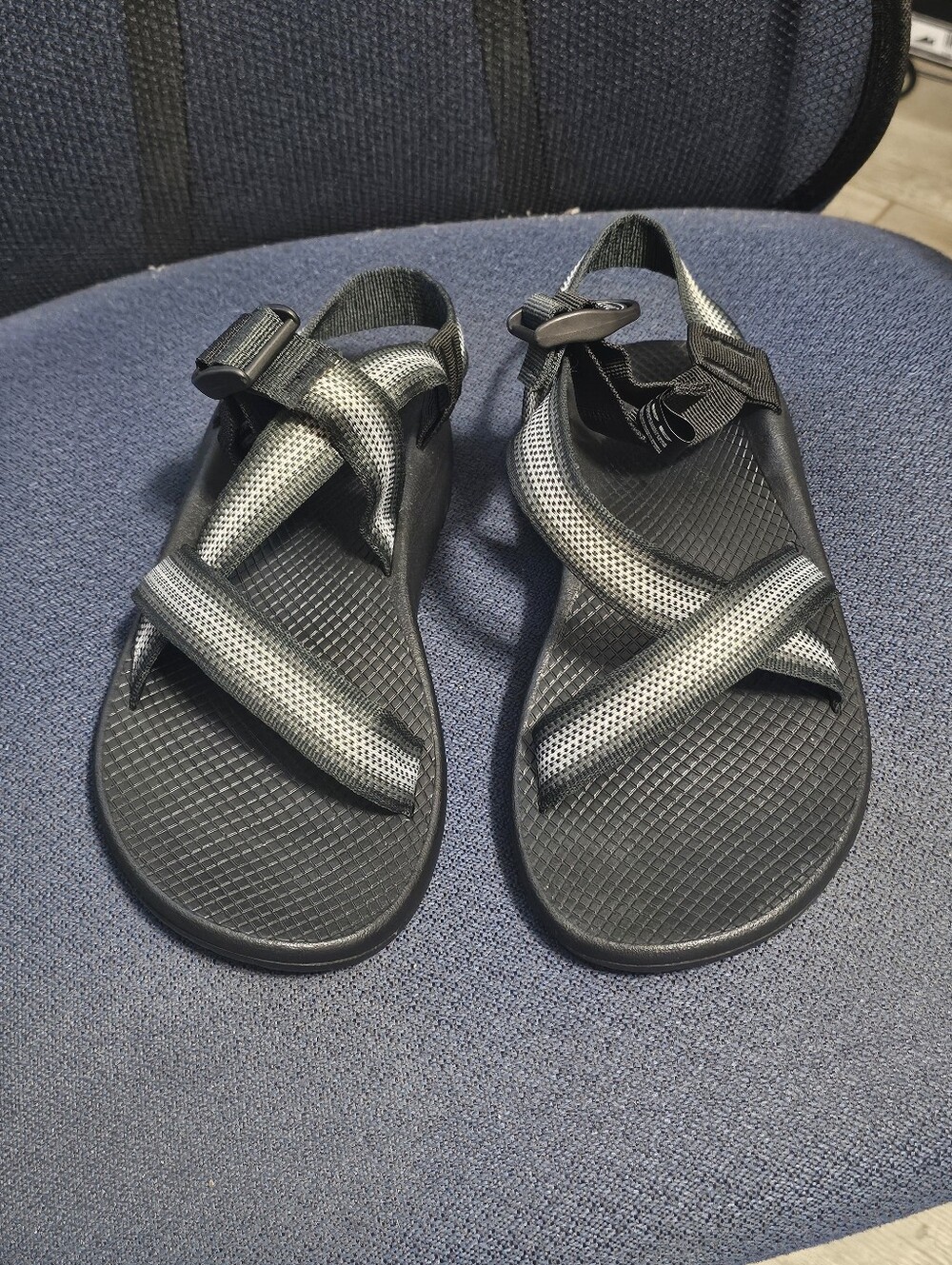 Chaco Classic Sandals Mens Sport Sandals Shoes Sz 8